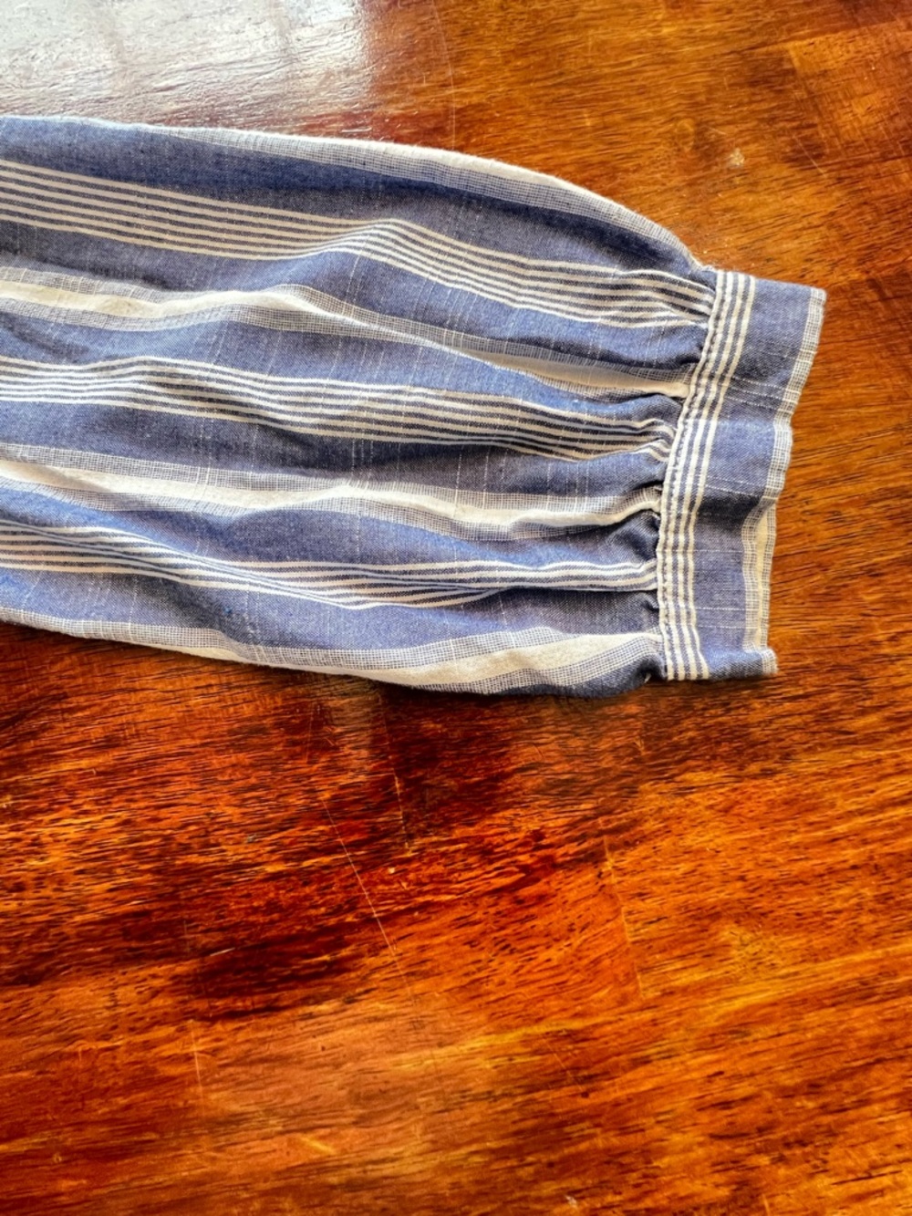 Everly Women's Striped V-Neck  Wrap Blouse Size M Blue White  Preppy Coastal - Picture 7 of 11